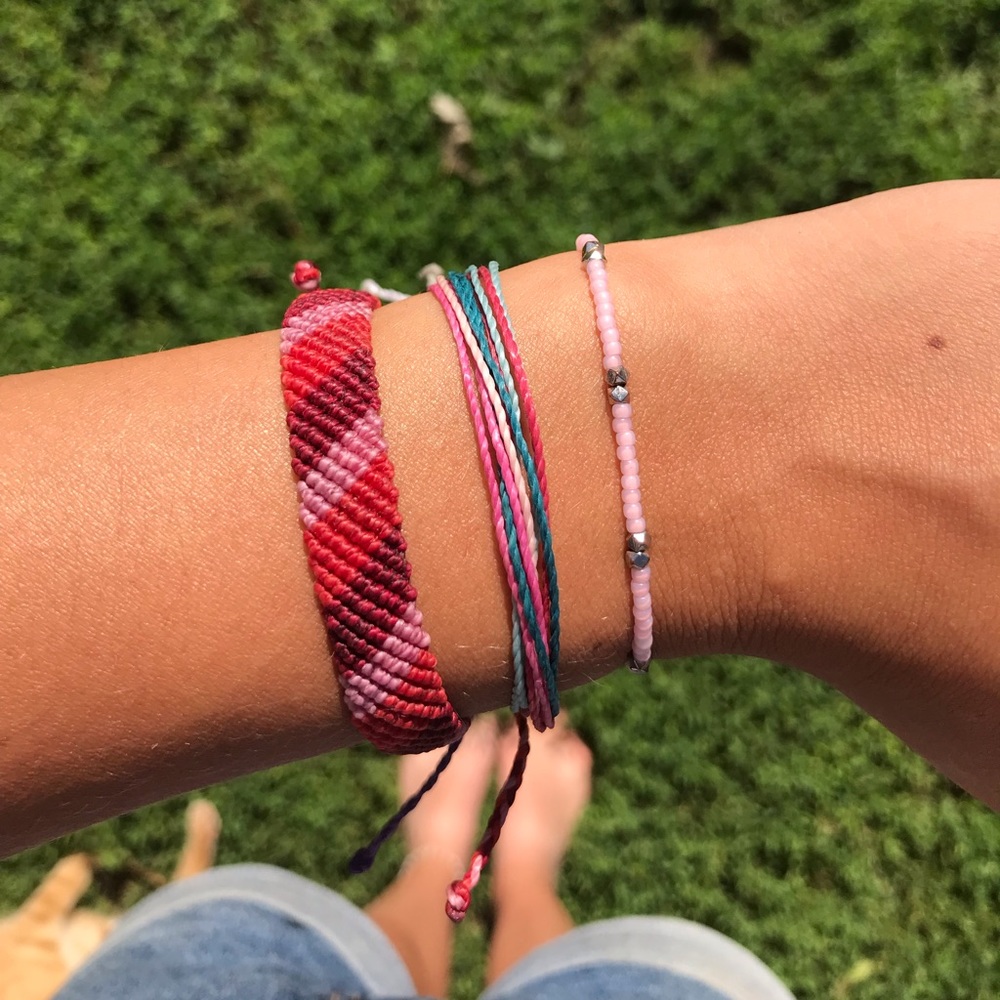 Pura Vida 20% off code & bundle of bracelets